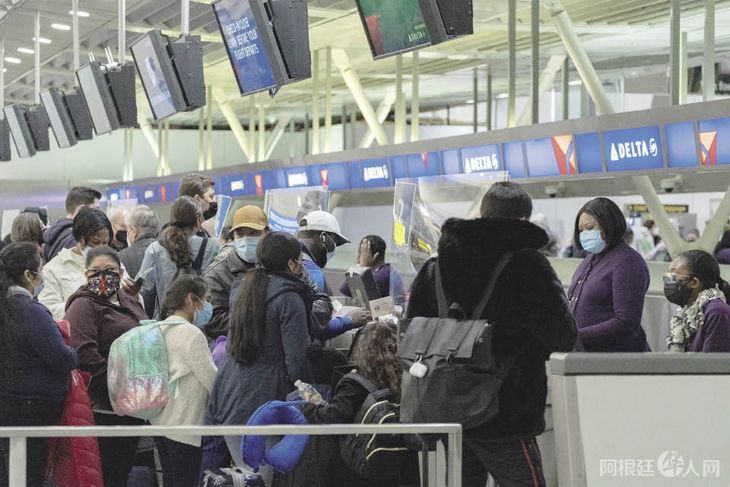 Dólar turista más caro: AFIP sube a 45% la percepción por Ganancias y Bienes Personales