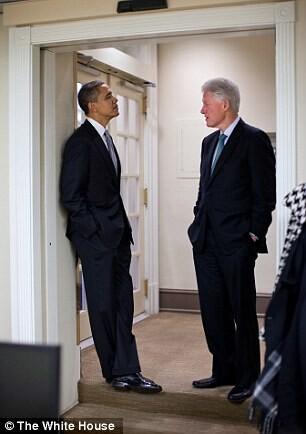 新书曝光奥巴马克林顿两家不合 相处如有深仇