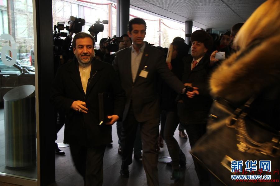 http://news.xinhuanet.com/photo/2015-01/19/127397248_14216220825691n.jpg