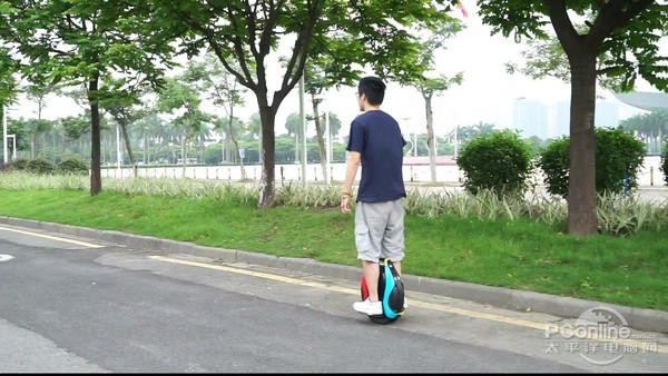 独轮车