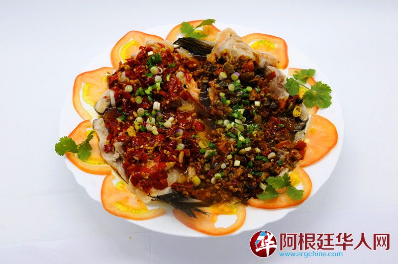 双椒鱼头.JPG