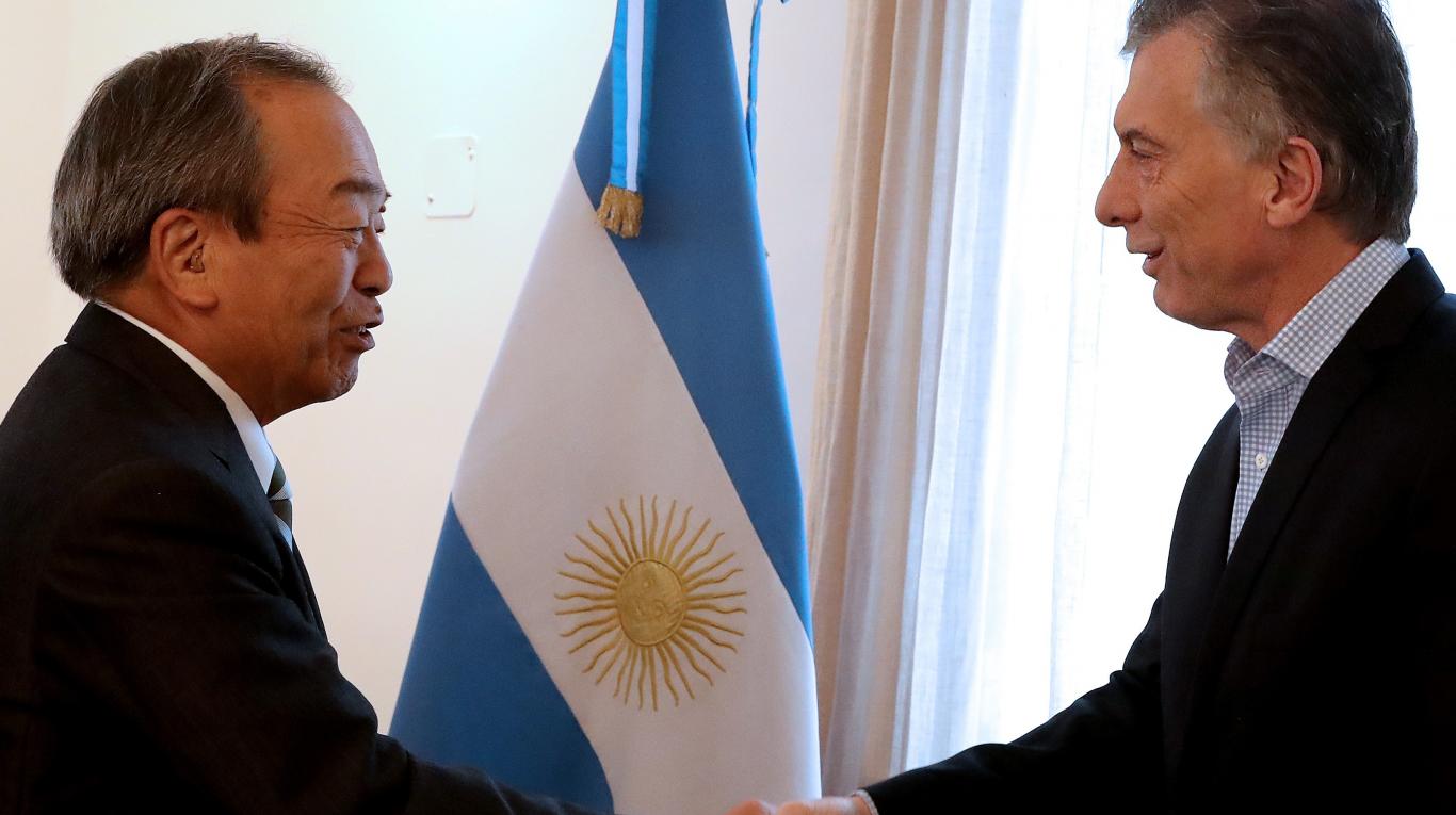 macri_-_toyota_1.jpg