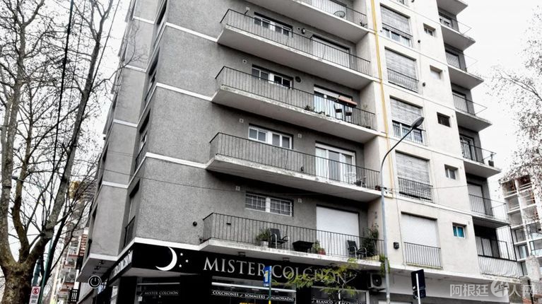 MMML56MOA5HUZIXDSBUKBFR6YQ