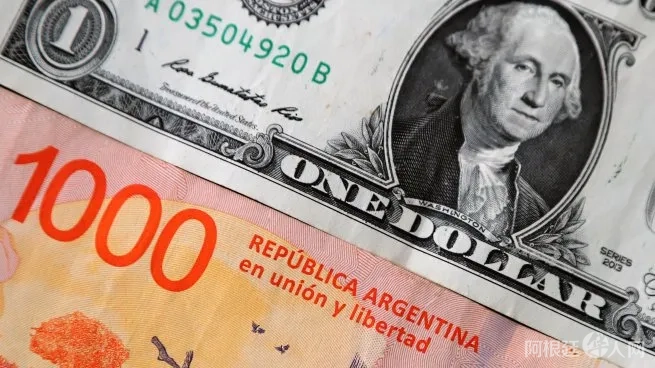 dollar-pesoss-1000jpg