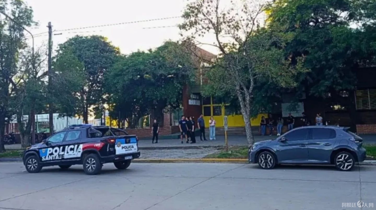 drama-en-un-colegio-de-santa-fe-foto-gentileza-aire-de-santa-fe-BXK6LRXOYZEE5NVZYTG2FNQRVI